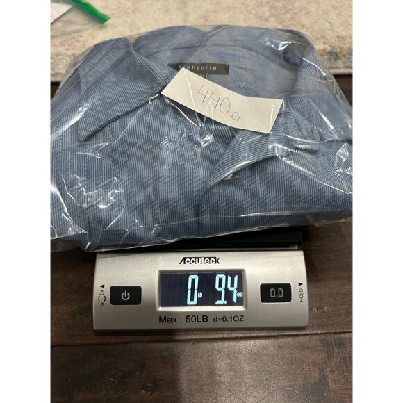 Van Heusen Plaid Short Sleeve Button Up Shirt Blue Sz XL 17-17.5 Workwear - Picture 9 of 9